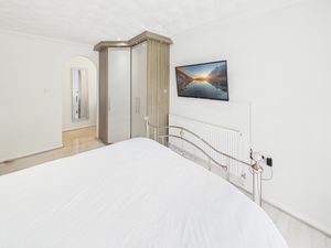 Photo 22- click for photo gallery